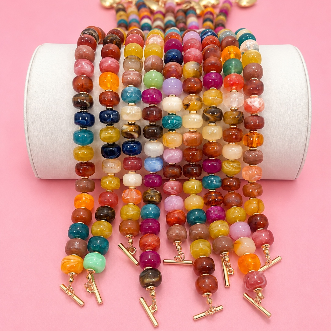 MULTI BEADED HEART CHARM TOGGLE NECKLACE