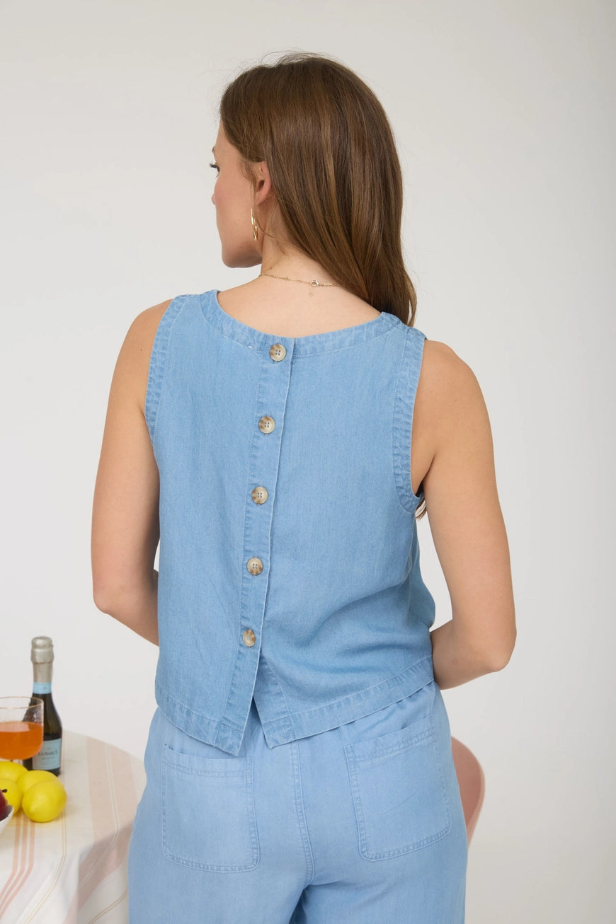 Feel Free Chambray Top A272