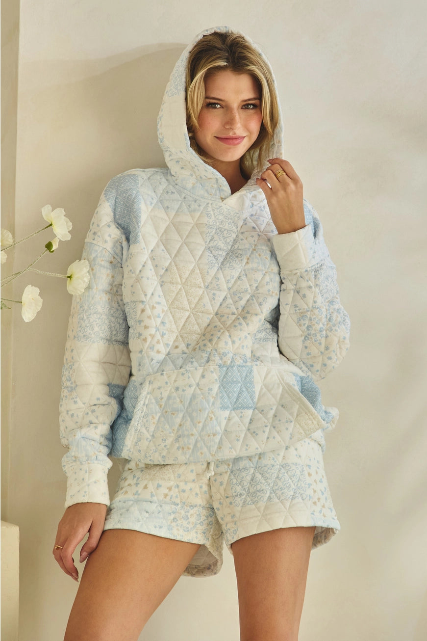 Rosy Smile Quilted Hoodie A339