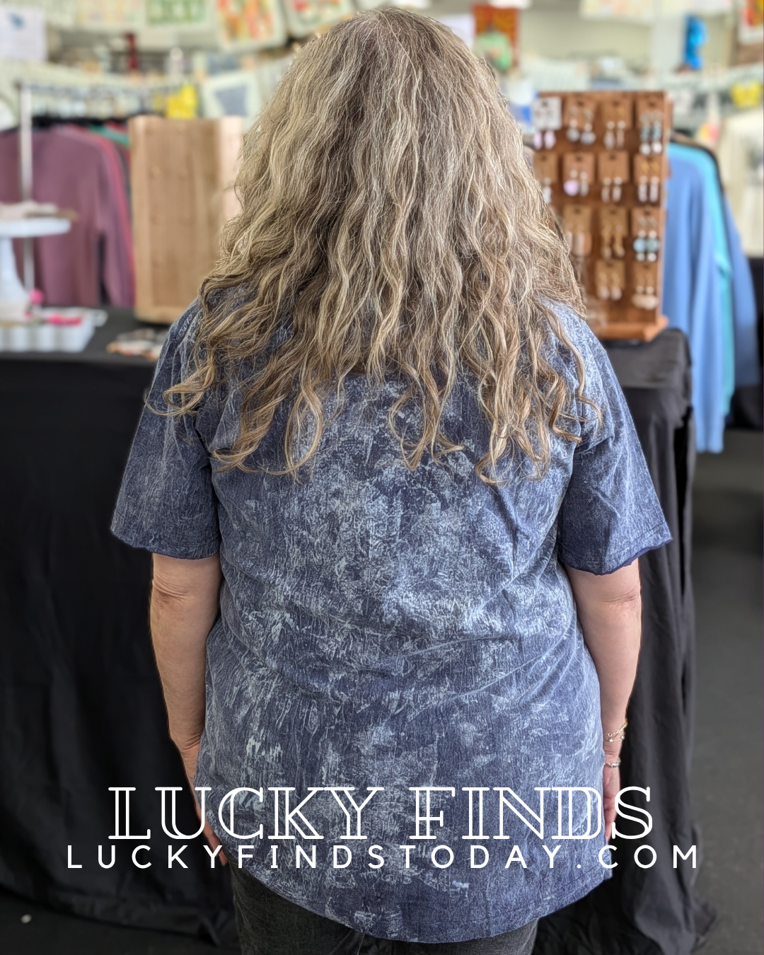 Lucky Peace Sign Tee A351