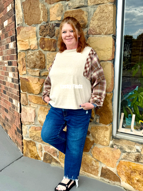 Contrast Plaid Curvy Top A360