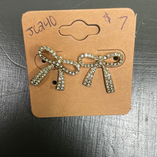 Fancy bow earrings JC240