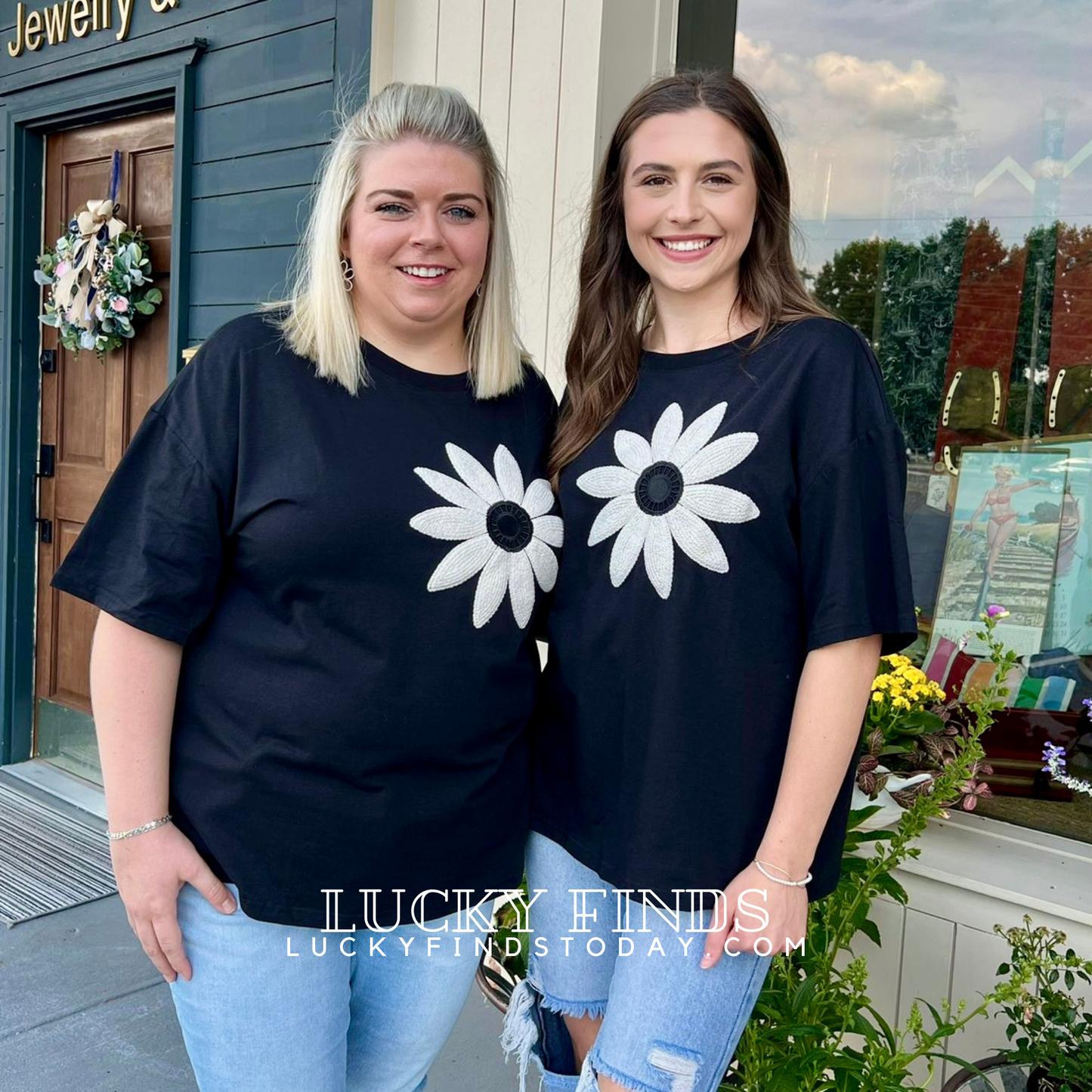 Dreamer Daisy Patch Top D1556