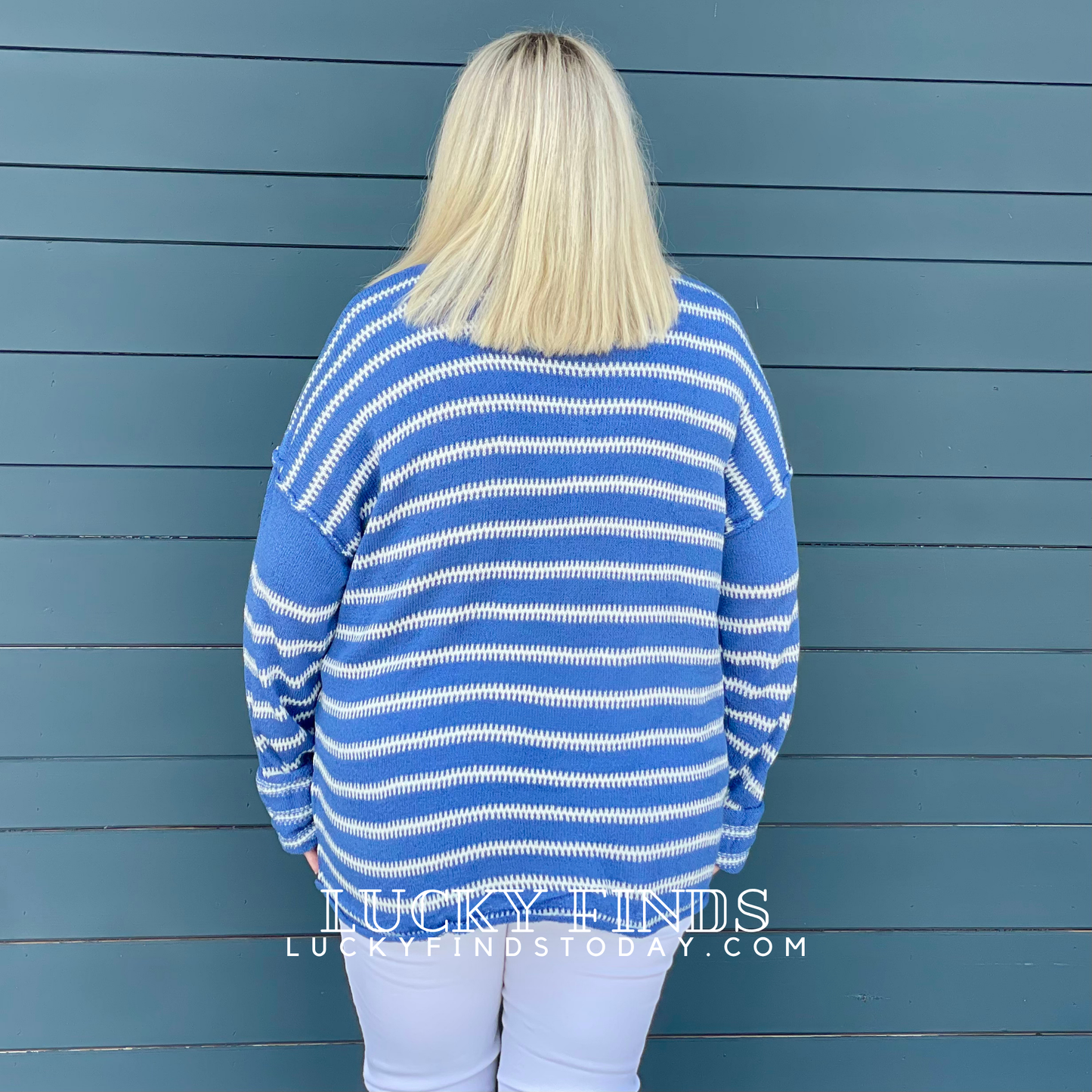 Cozy Vibrand Stripe Sweater D1578