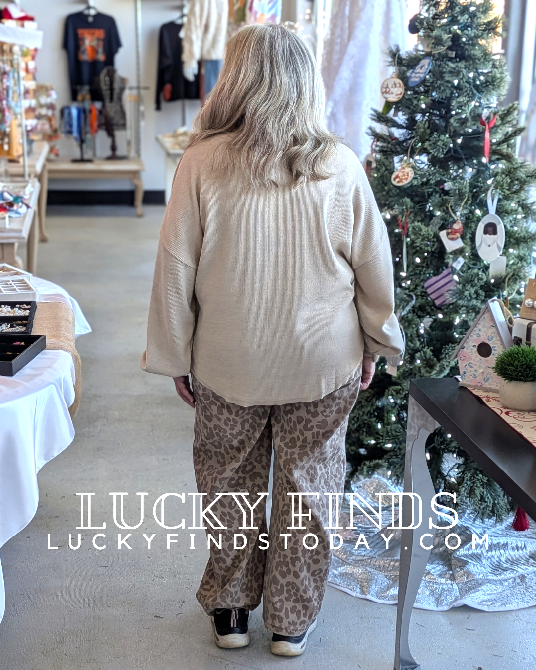 Madi's Leapard Print Jeans D1630