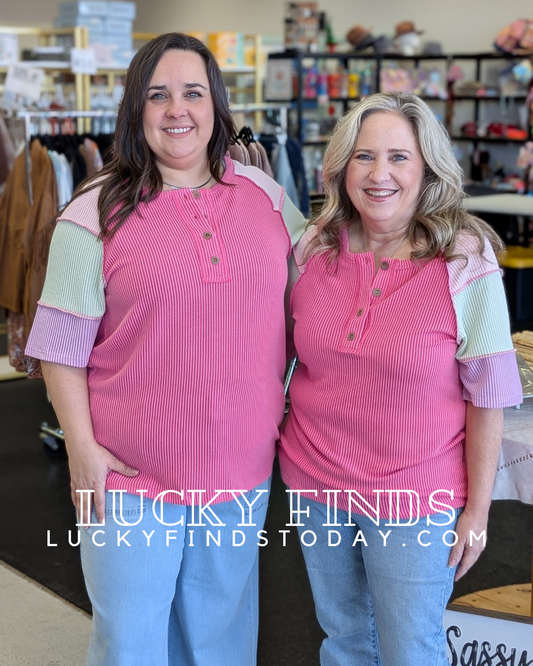 Fun Henley Contrast Top D1665