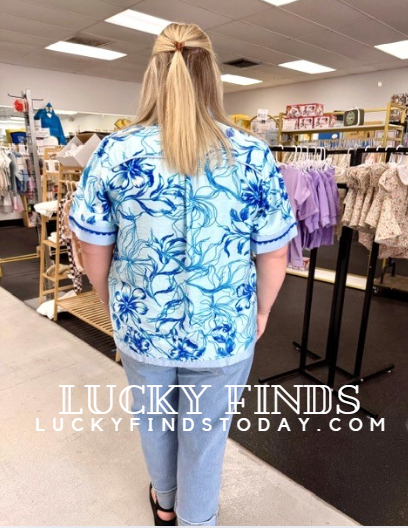 Dreaming Curvy Floral Top D1704
