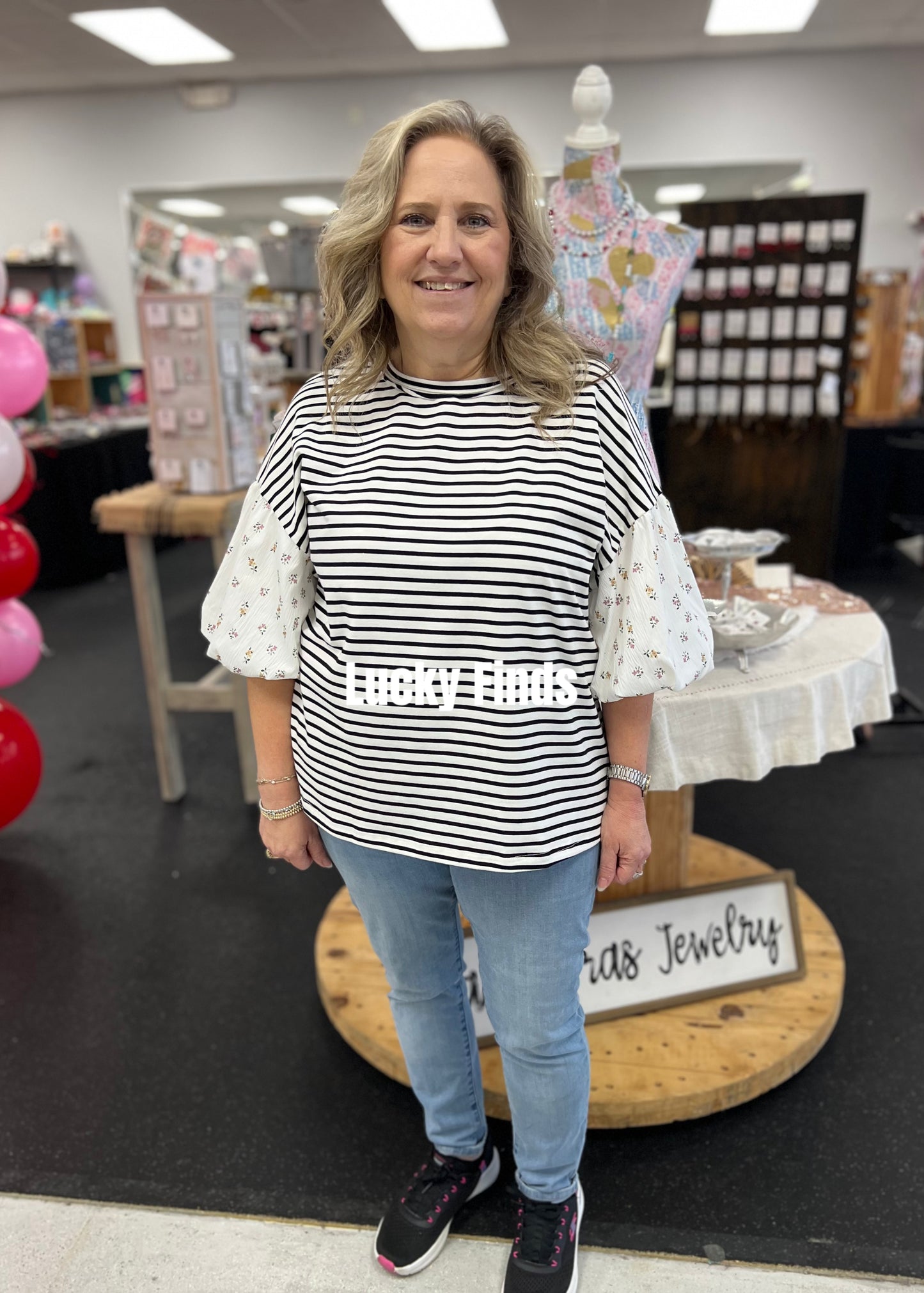 Fancy Stripe Puff Sleeves Top D1682