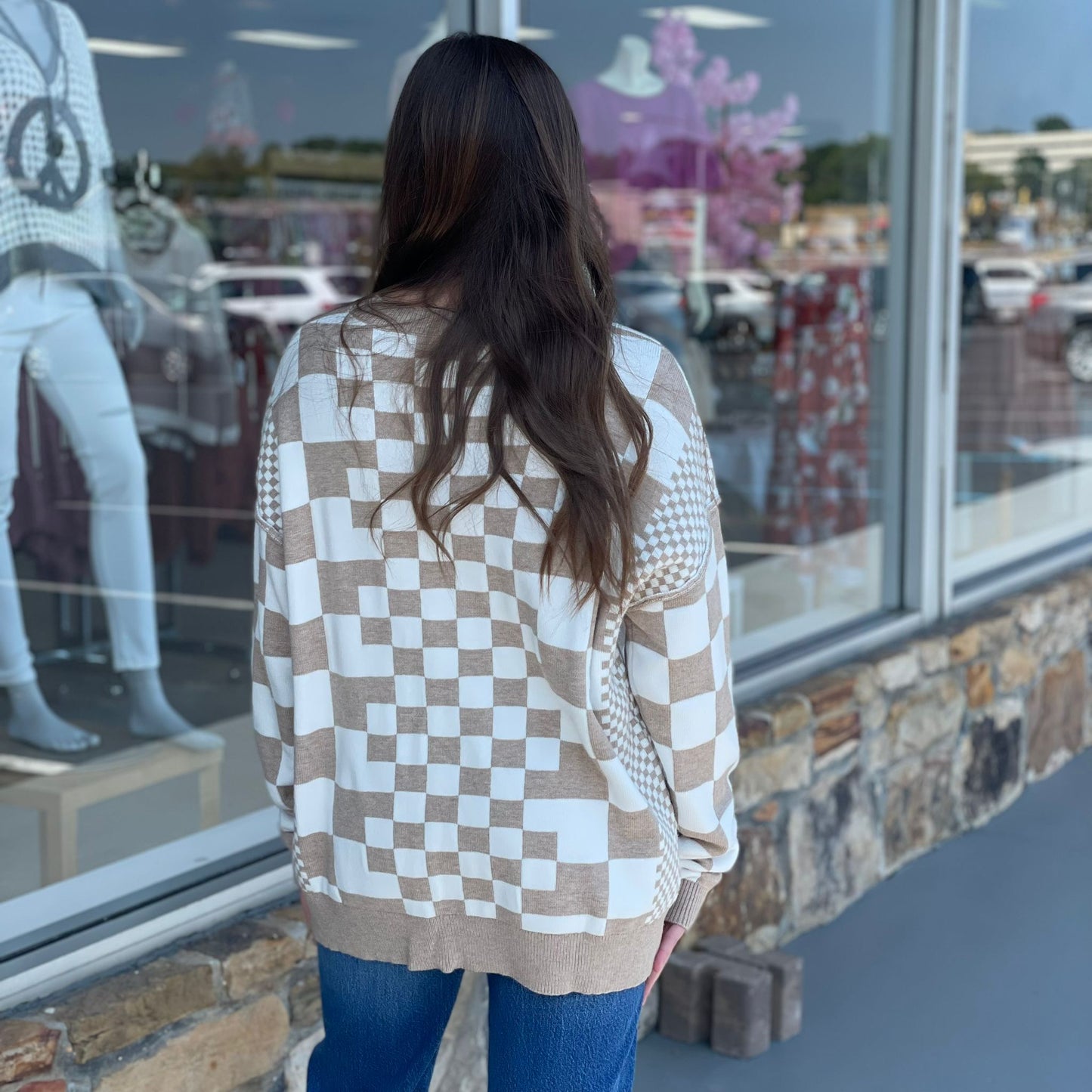 Boston Checkered Sweater D1376