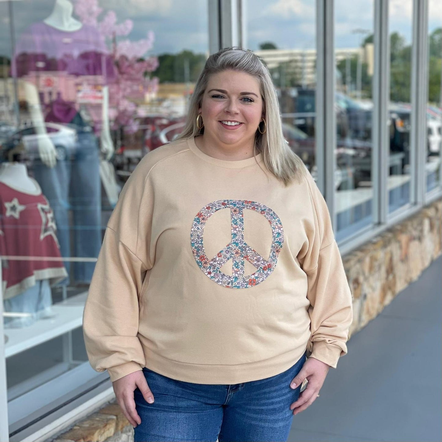 Take Me Curvy Peace Top D1386