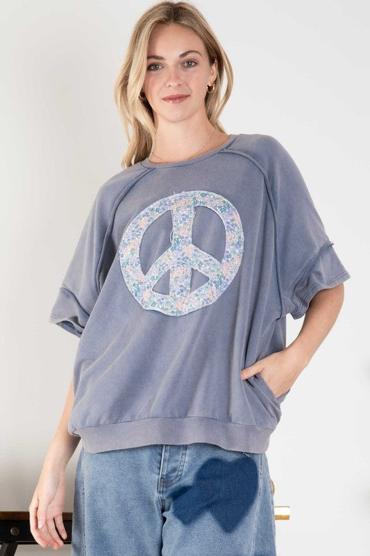 Fancy Peace Sign Top P216