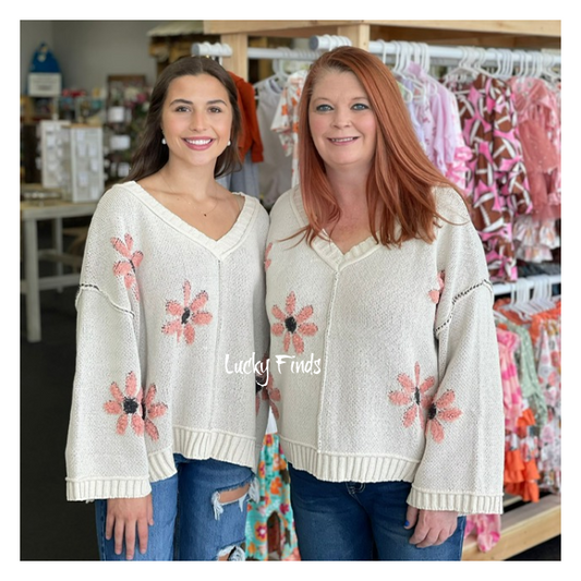 Booming Daisy Chenille Sweater Top P247