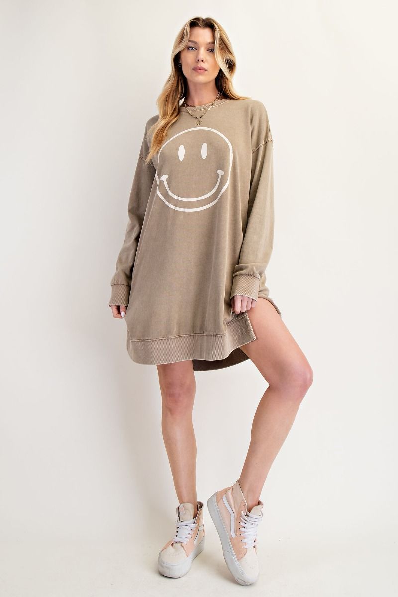 Happy Smiley Easel Dress P346
