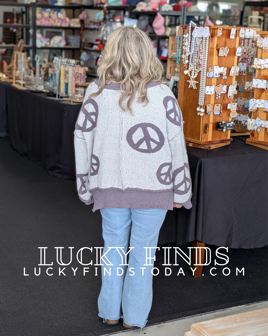 Cozy Peace Sign Sweater P372