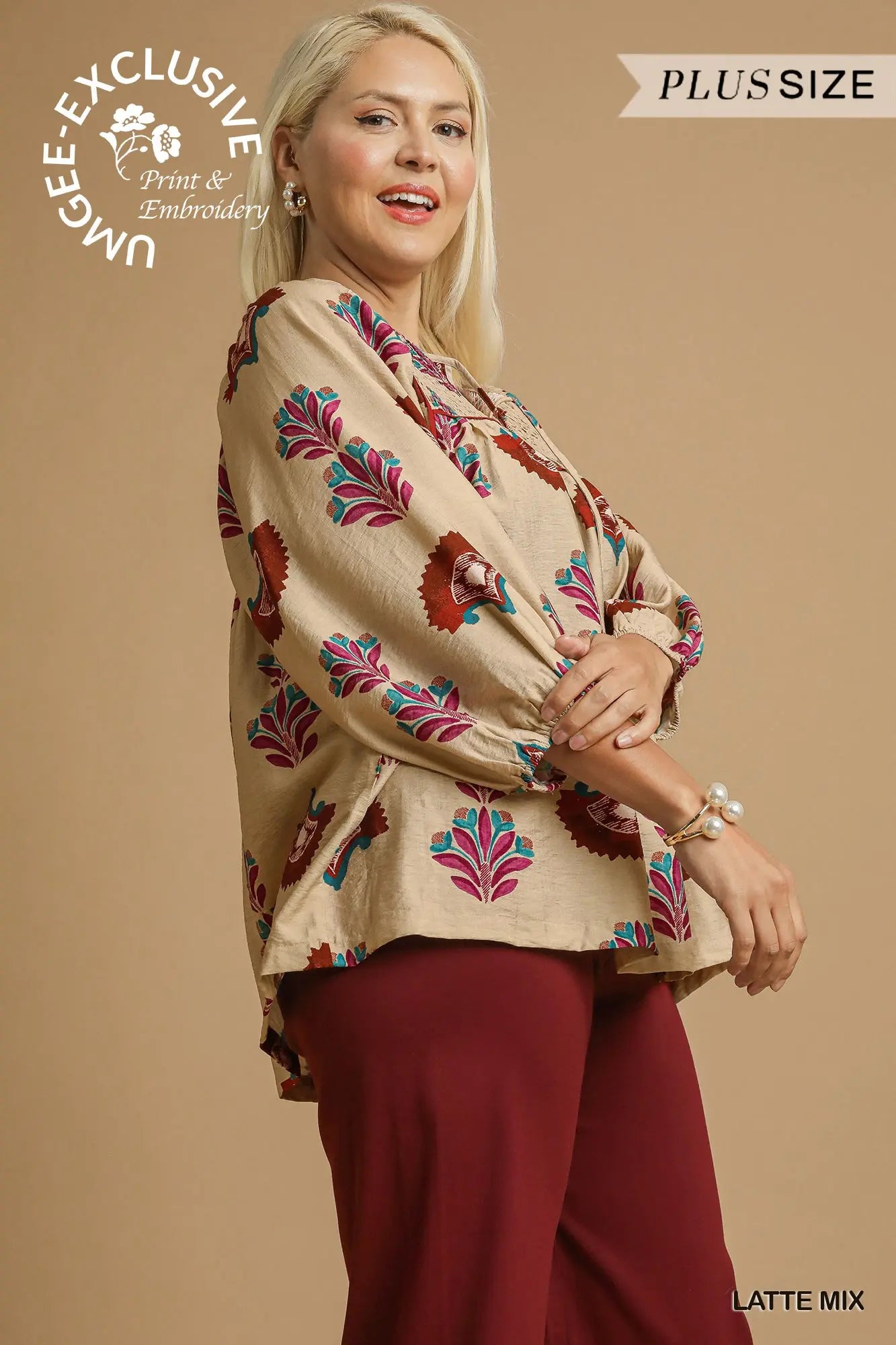 Umgee Boho Tassel Top P376