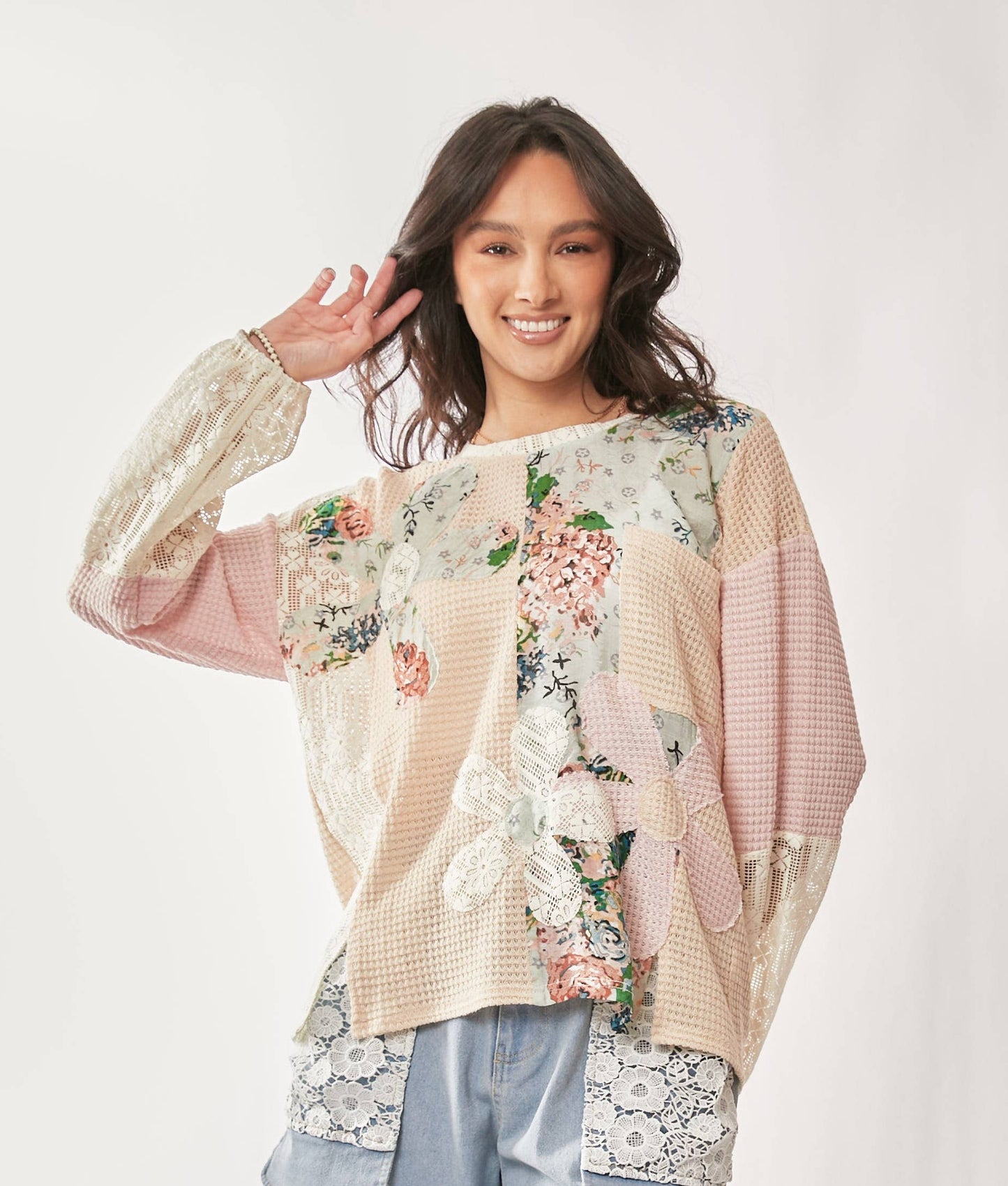 Lace & Floral Lover Top P387