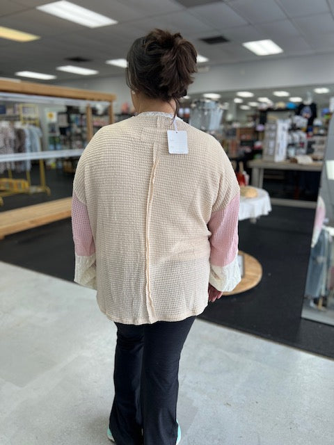 Lace & Floral Lover Top P387