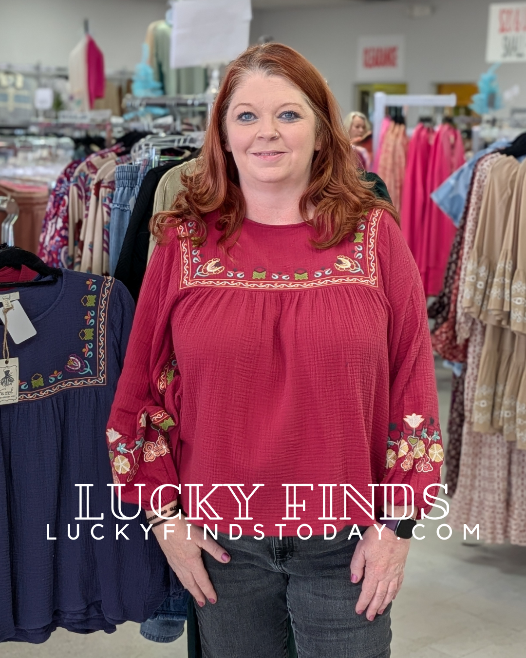 Flowy Easel Embroided Curvy Top P420