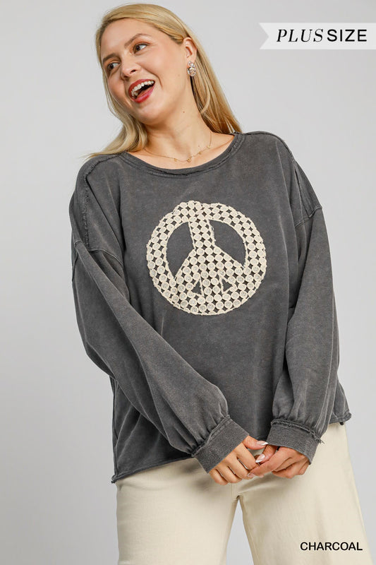 Umgee Curvy Peace Lace Top P425