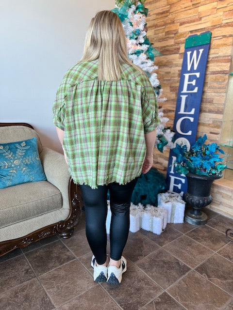 Dreaming of Umgee Curvy Plaid Top P433
