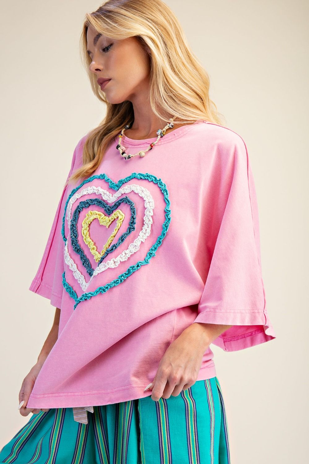 Ruffled Heart Easel Top P450