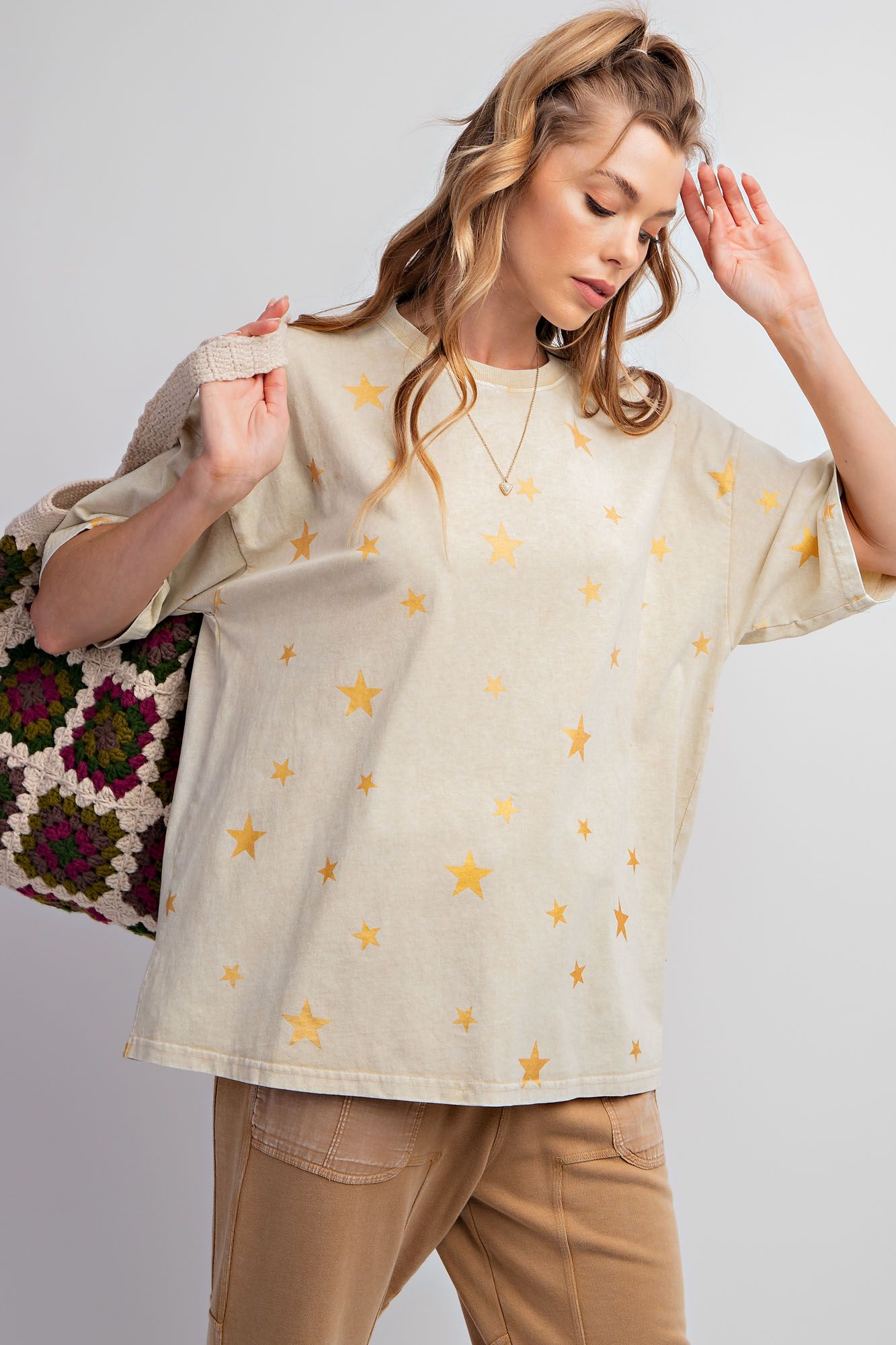 Gold Star Easel Curvy Top P456