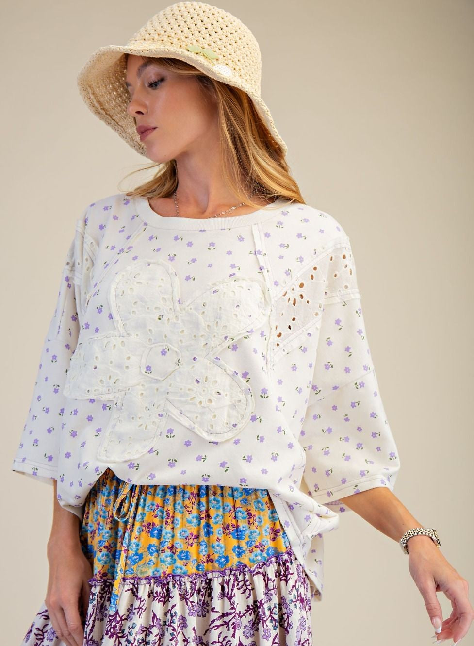 Washed Daisy Patch Easel Top P458