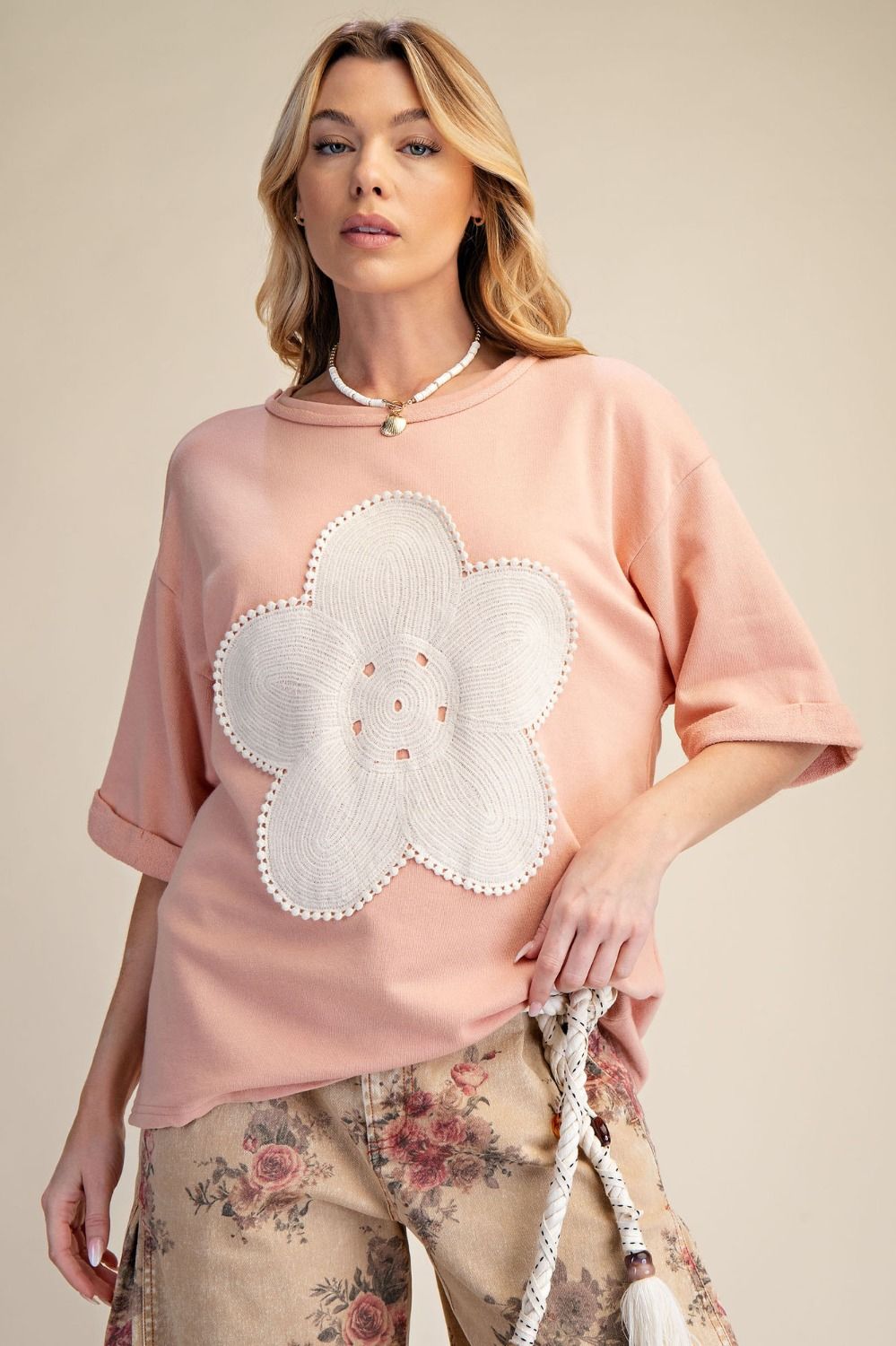 Easel Boxy Floral Patch Top P481