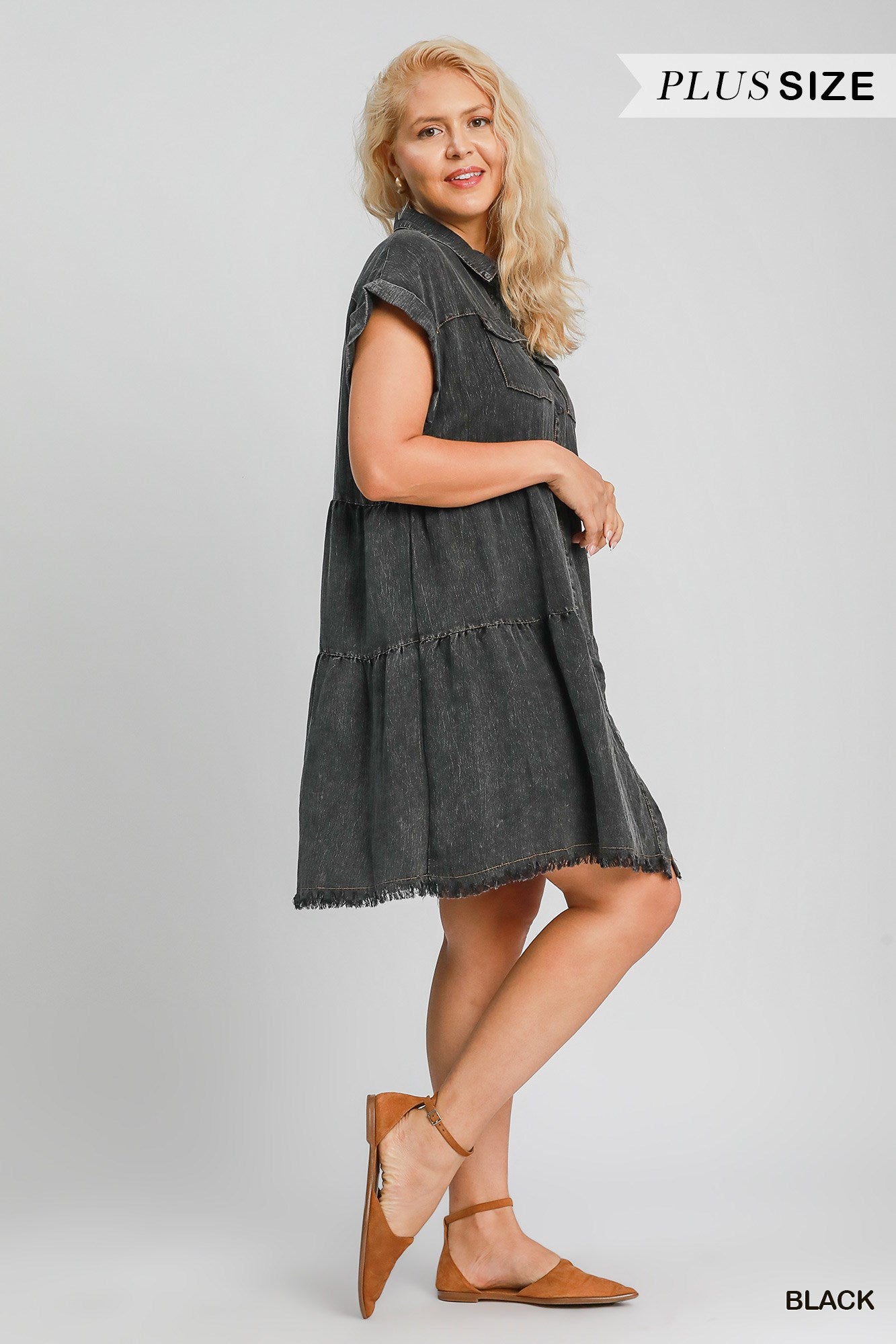 Umgee Fancy Button Curvy Dress P507