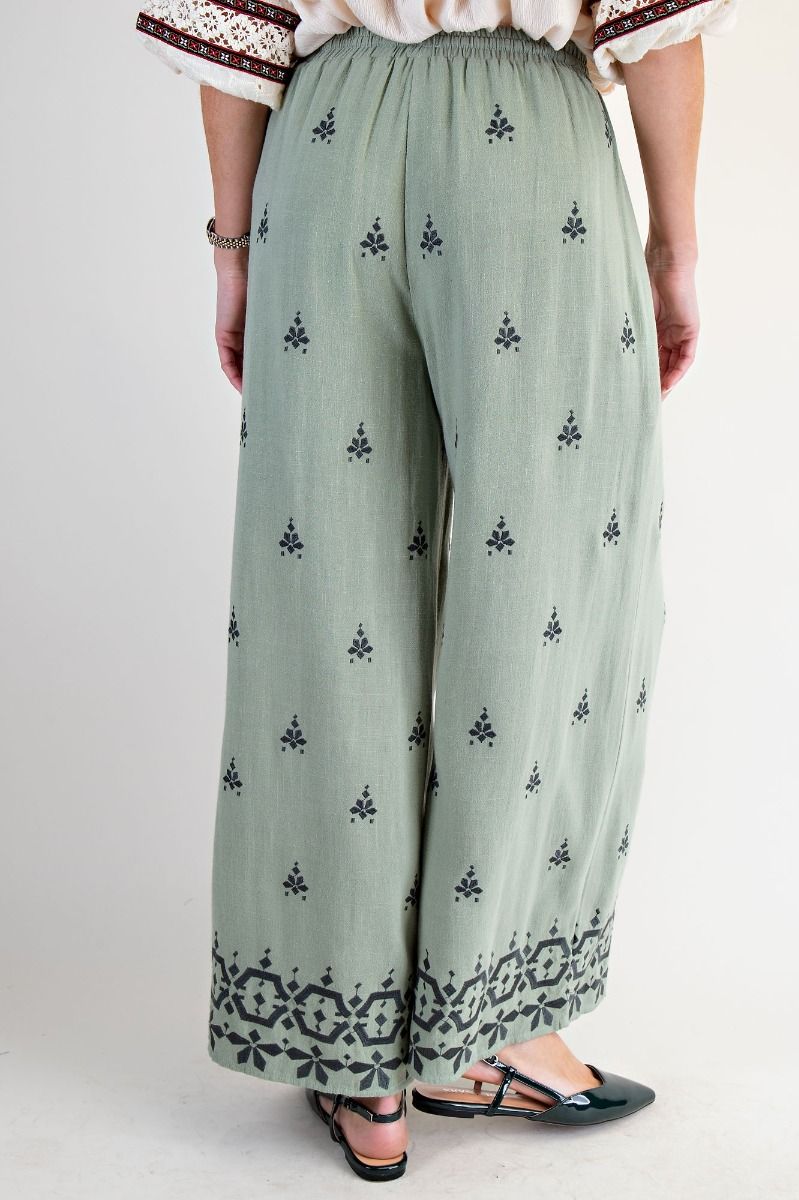 Easy Living Easel Linen Pants P535