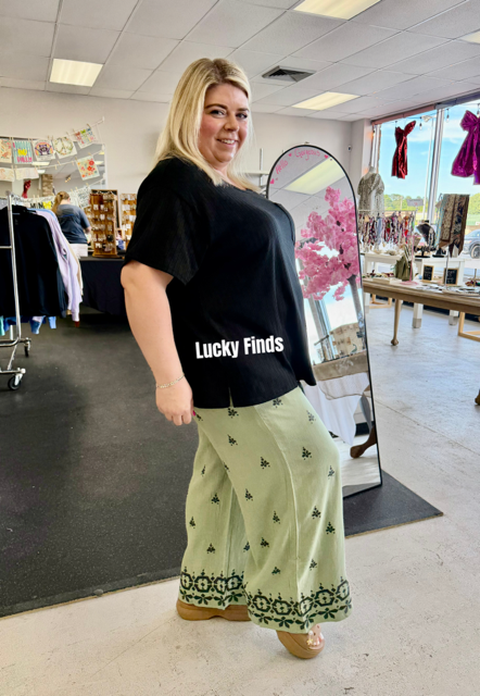 Easy Living Easel Linen Pants P535