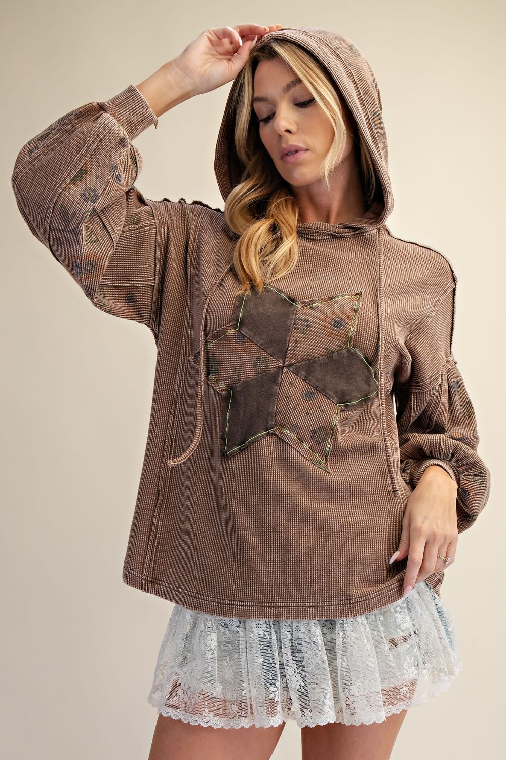 Treading Easel Patch Top P549  ARRIVING WEDSNESDAY JULY 8TH