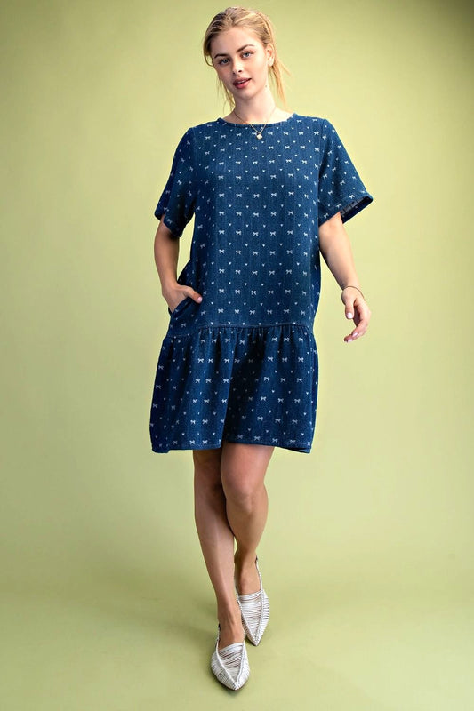 Keep Traveling Easel Dress  P551
