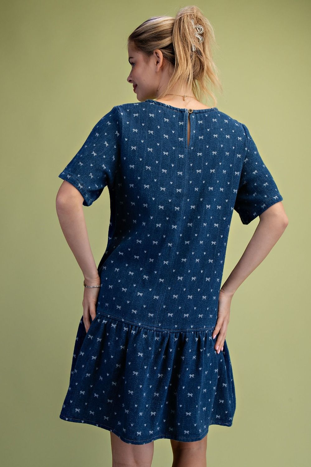 Keep Traveling Easel Dress  P551