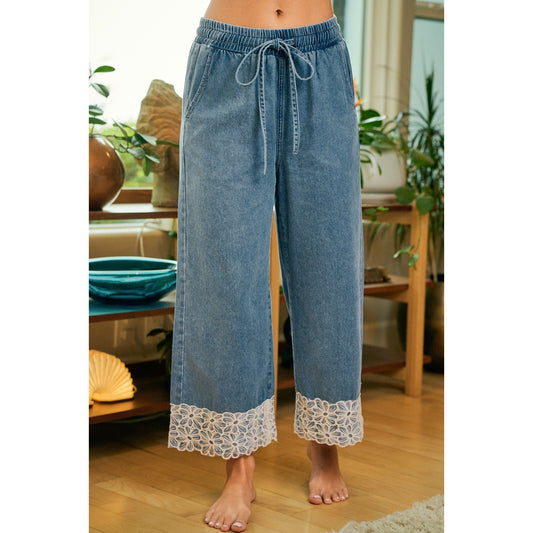 Flower Lace Trim Denim Pants P557