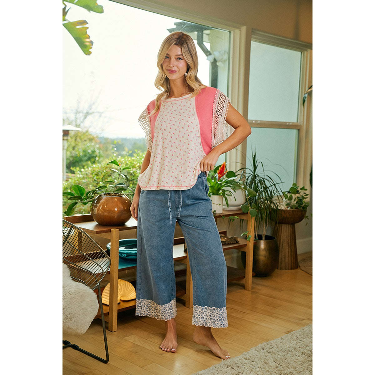 Flower Lace Trim Denim Pants P557
