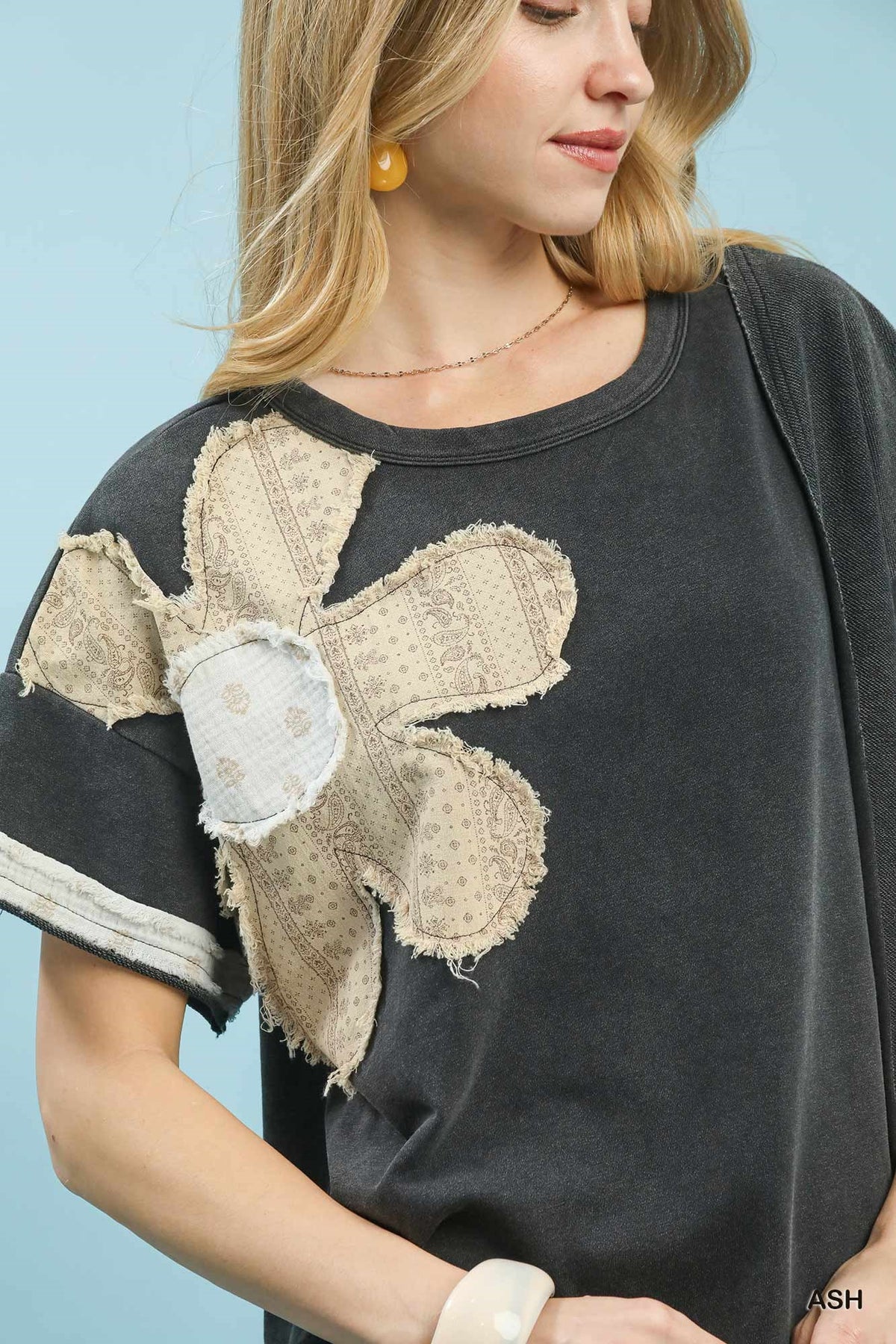 Sassy Umgee Flower Patch Top P569