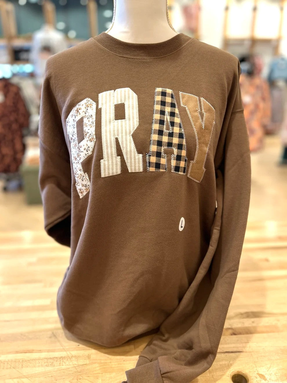 Pray Applique Sweatshirt D1775