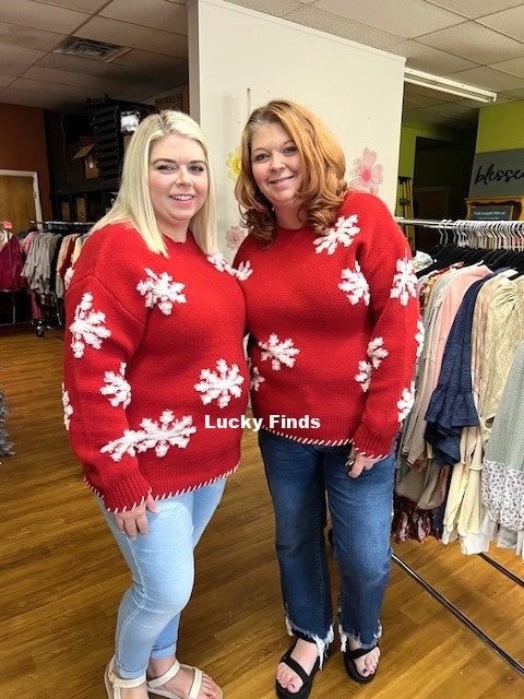 Holiday Snow Flake Curvy Sweater W108