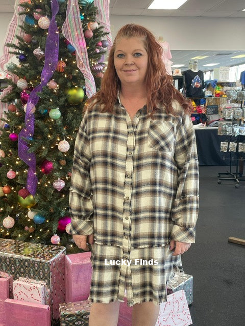 It's Mine Curvy Plaid Dress W295