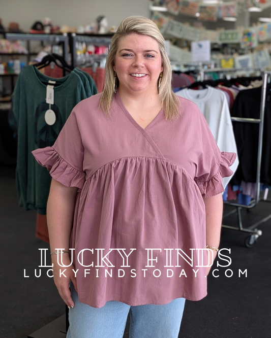 Primrose Flutter Sleeve Curvy Top W367