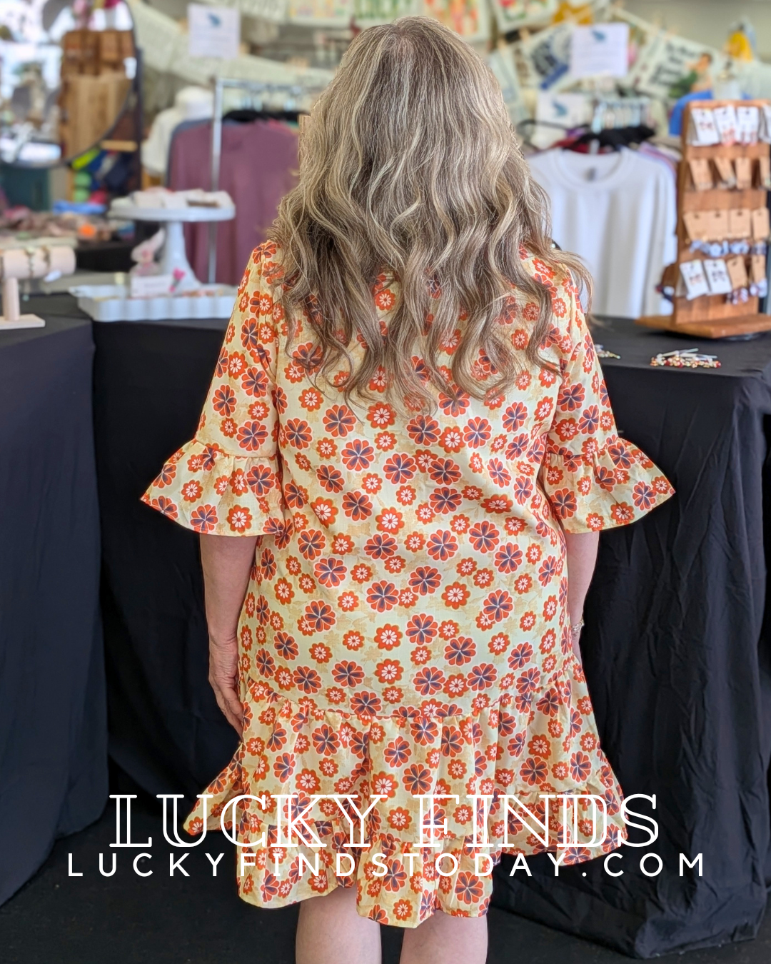 Signature Fun Floral Dress W396