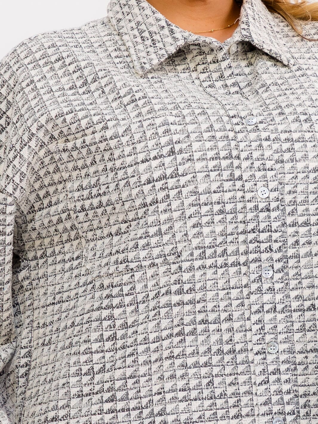 Sassy Curvy Tweed Shacket W471