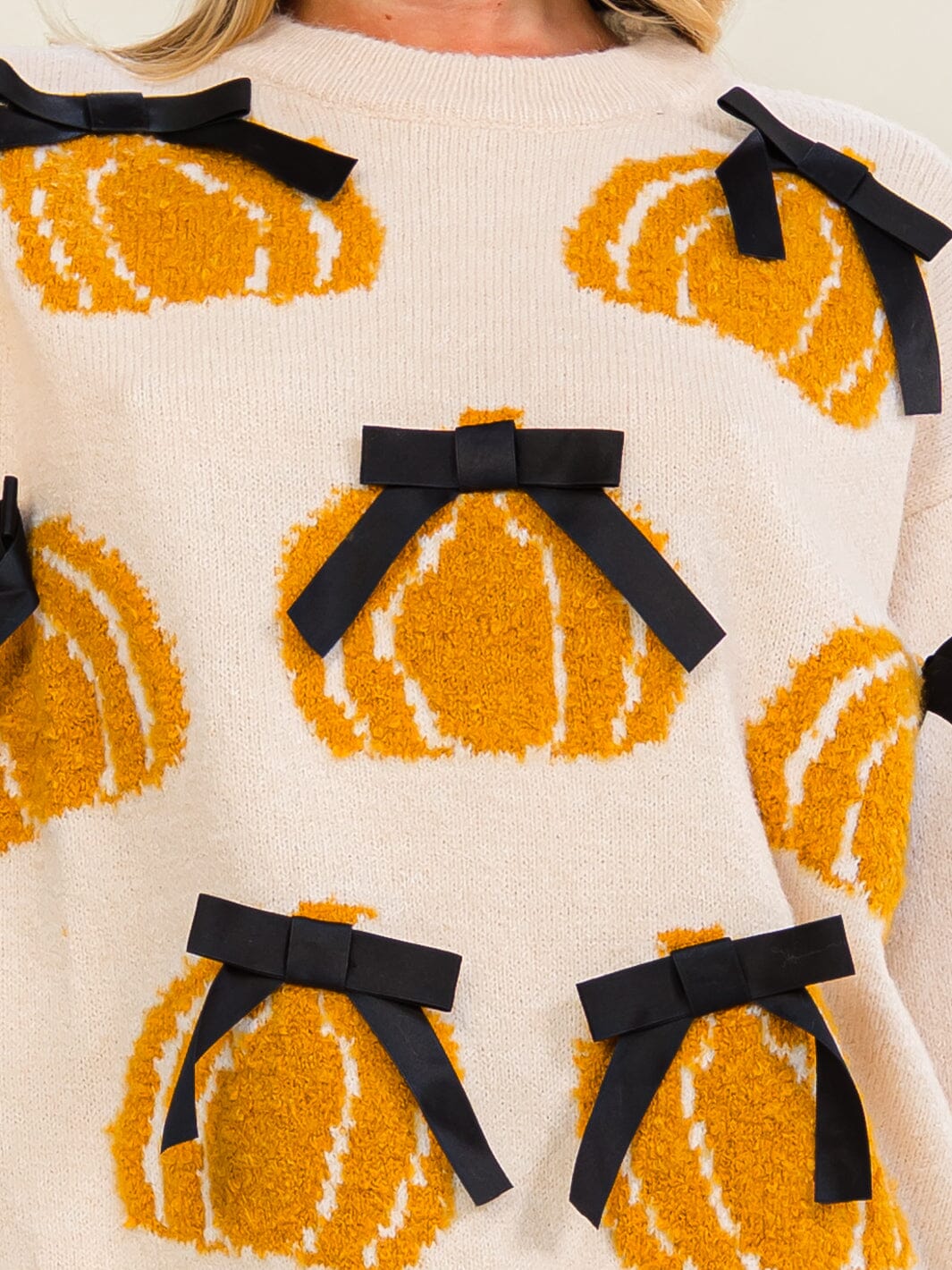 Pumpkins Bowl Sweater Top W482