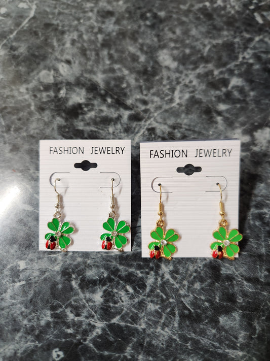 4 Leaf Clover/Lady Bug Earrings JN554