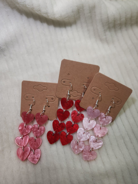 Jv424 kiss me earrings