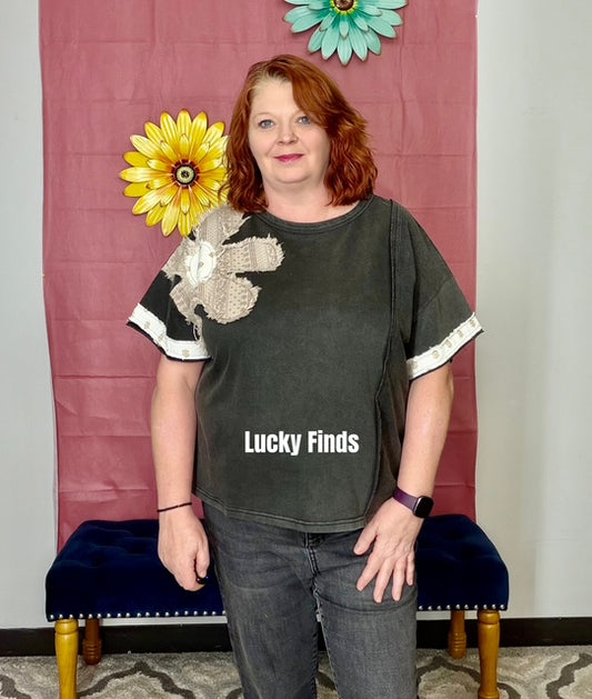 Umgee Flower Patch Curvy Top