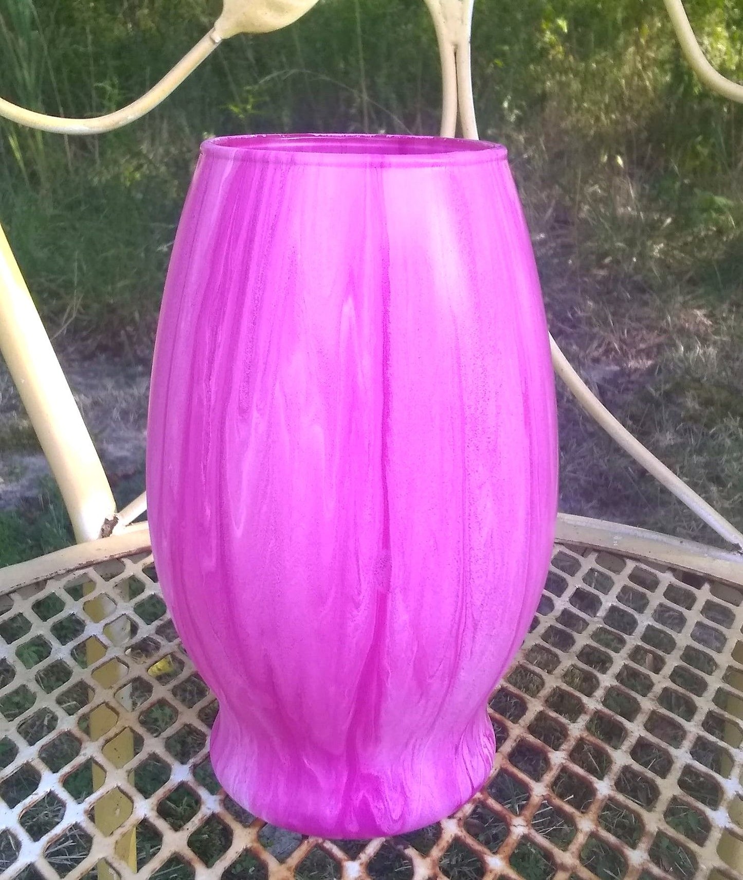 Barbie pink vase - 1